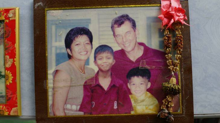Family photo of Australian John Dimmock, his wife Pranom Chotprapast and sons Nott and Sor, who were all killed by the tsunami. Photo: Alan Morison
