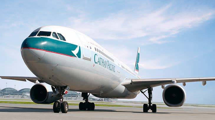 Hong Kong-based carrier Cathay Pacific has been named the world best airline at the annual Skytrax awards.