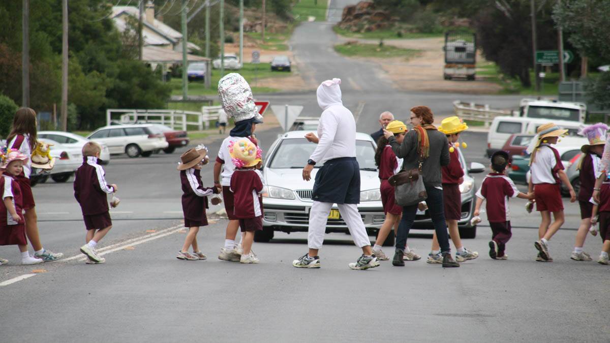 BRAIDWOOD: Busy Bunny Stops Traffic St Bede's Easter Hat Parade in Braidwood.