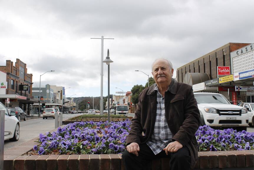 Queanbeyan man Frank Presutti wants to see dementia care services restored at Queanbeyan Hospital after a recent service drop.
