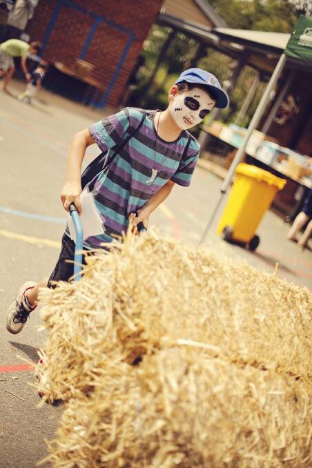 Hay bales are mandatory at a country fair. Photo: Nina Lange.