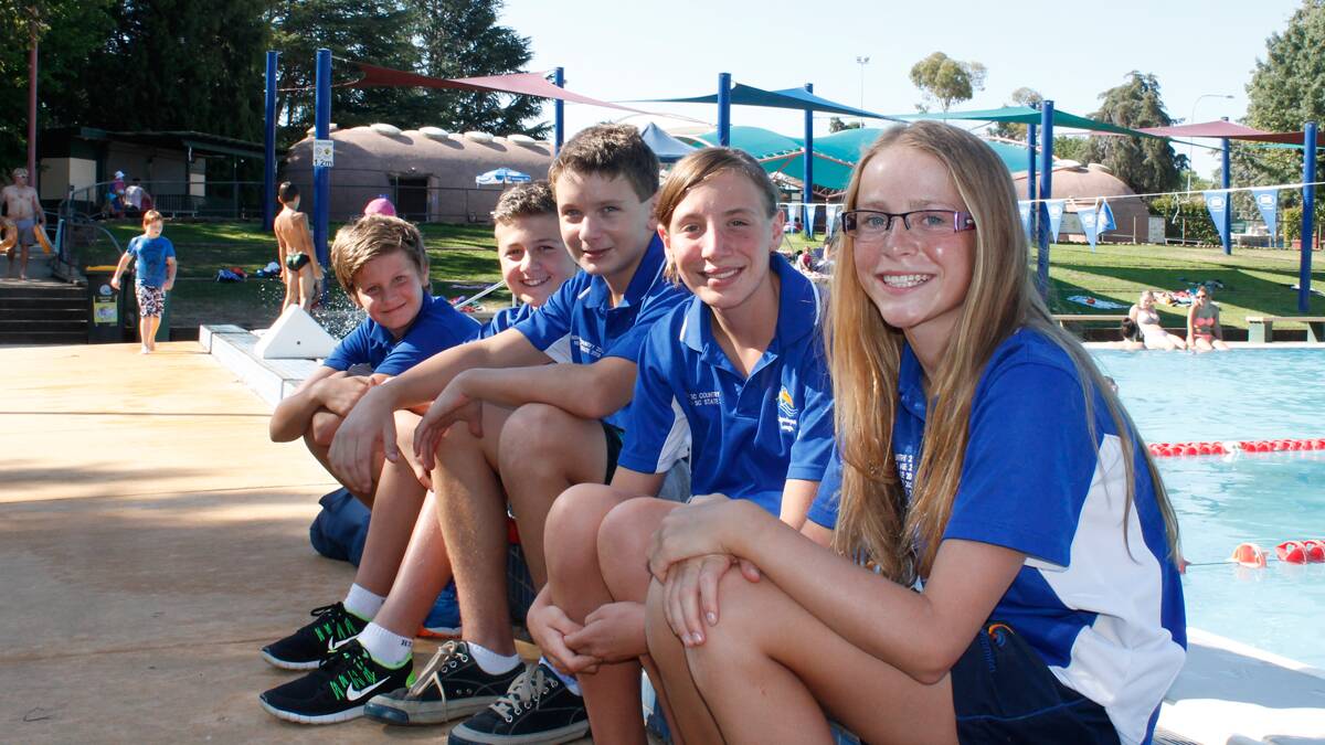 (Front-back) Queanbeyan swimmers Claire Molineux, Alexie Boulton, Alex Lakic, Nik Trajkovski and Brad Rauter will contest the NSW State Age Championships next week (absent: Taylar Tisma, Andrew Catchpole).