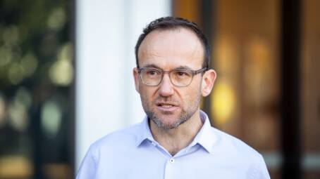 Adam Bandt is prepared to back the Haines model, saying he 'doesn't care' whose name is on the bill. Picture: Sitthixay Ditthavong