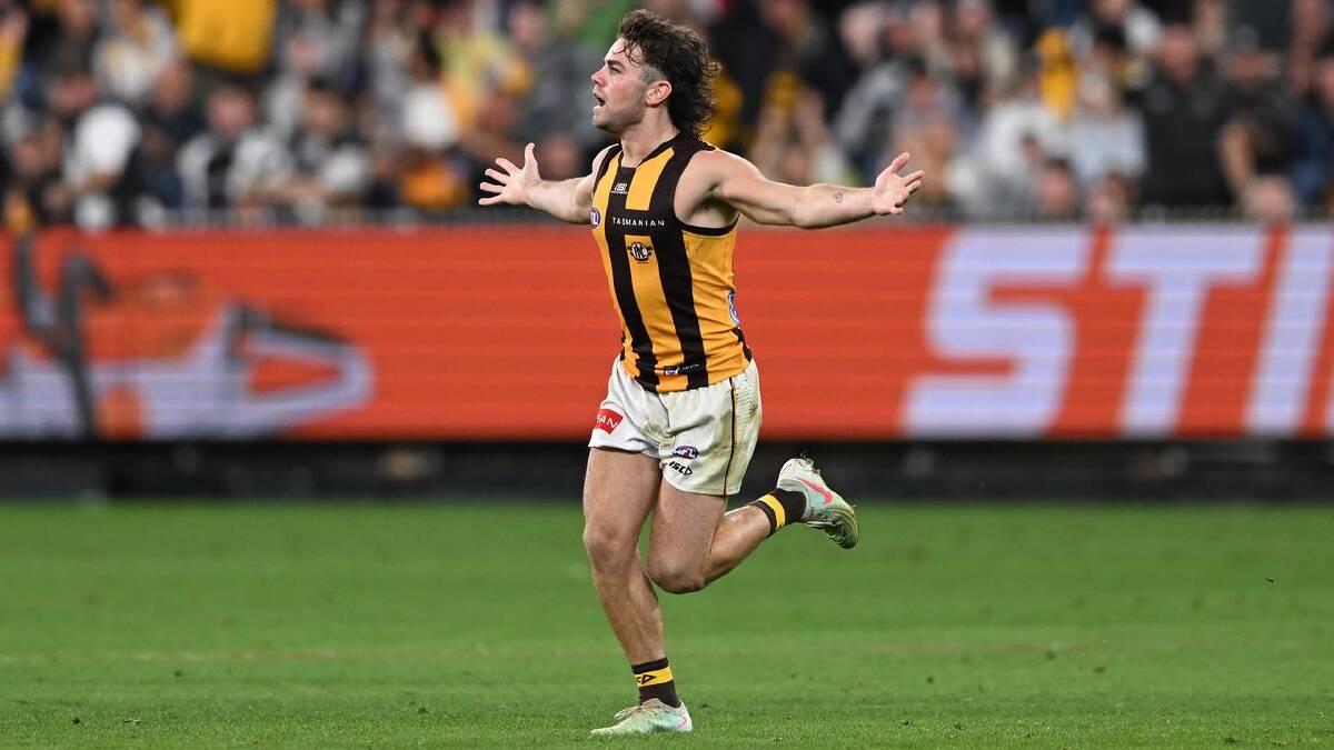 Nick Watson celebrates after kicking a goal during the AFL Round 2 match against Carlton at the MCG. (James Ross/AAP PHOTOS) Nick Watson celebrates after kicking a goal during the AFL Round 2 match against Carlton at the MCG. (James Ross/AAP PHOTOS)