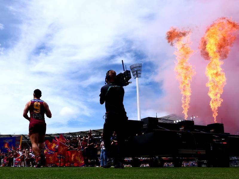 Lachie Neale says AFL HQ may need to take a look at their future scheduling of games in Brisbane. Photo: Jason O'BRIEN/AAP PHOTOS